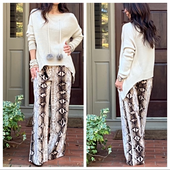 ✨LAST ONE ✨ITALY✨ gorgeous wide leg pants - Picture 7 of 7
